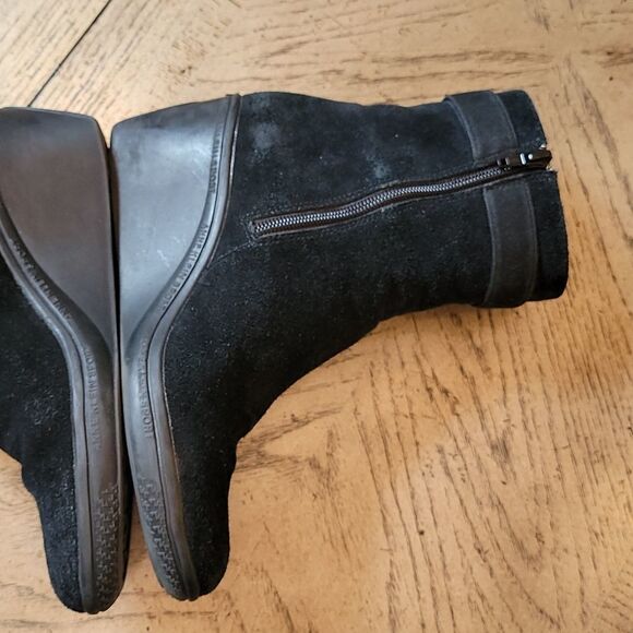 Anne Klein Sport size 7.5 zip up boots 🖤 - Picture 5 of 11